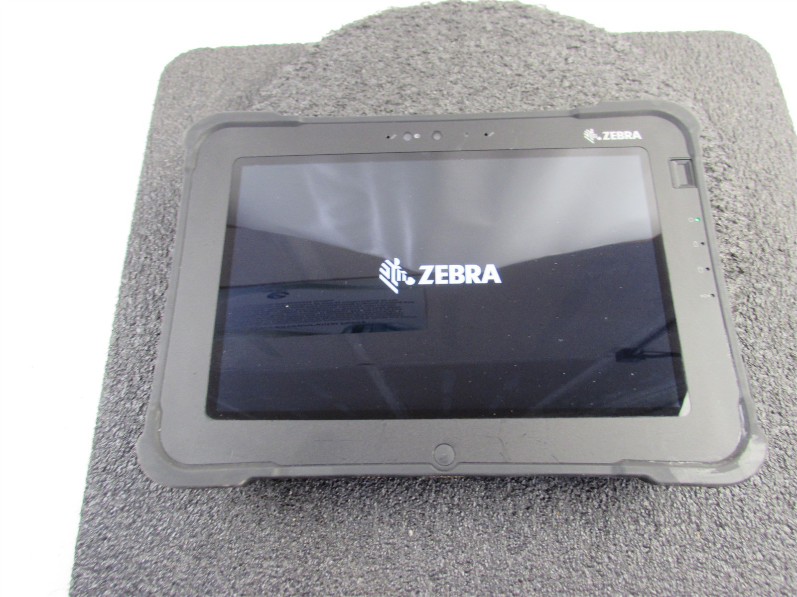 ZEBRA XPLORE XSLATE L10 TOUCH 10.1" CORE I5-8250U 128GB SSD 8GB RAM NO O.S