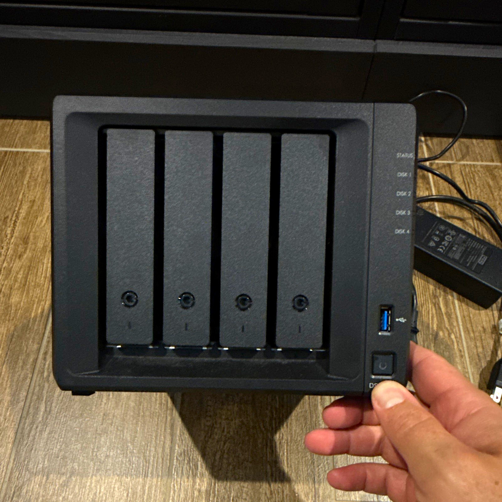 Synology DiskStation DS916+ 4-Bay Diskless NAS Black Ethernet USB 3.0