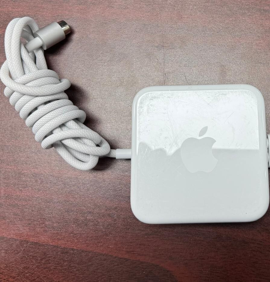 Pre Owned - Genuine Apple 24" iMac 143W Adapter (Silver) A2290 - With Ethernet