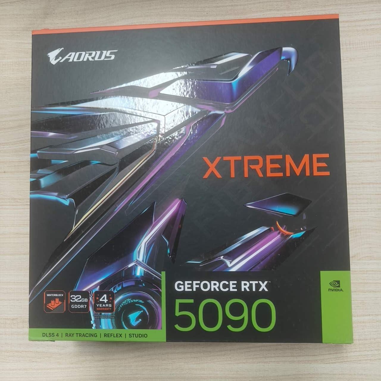 GIGABYTE AORUS RTX 5090 XTREME Waterforce WB No Core & VRAM (US Stock)