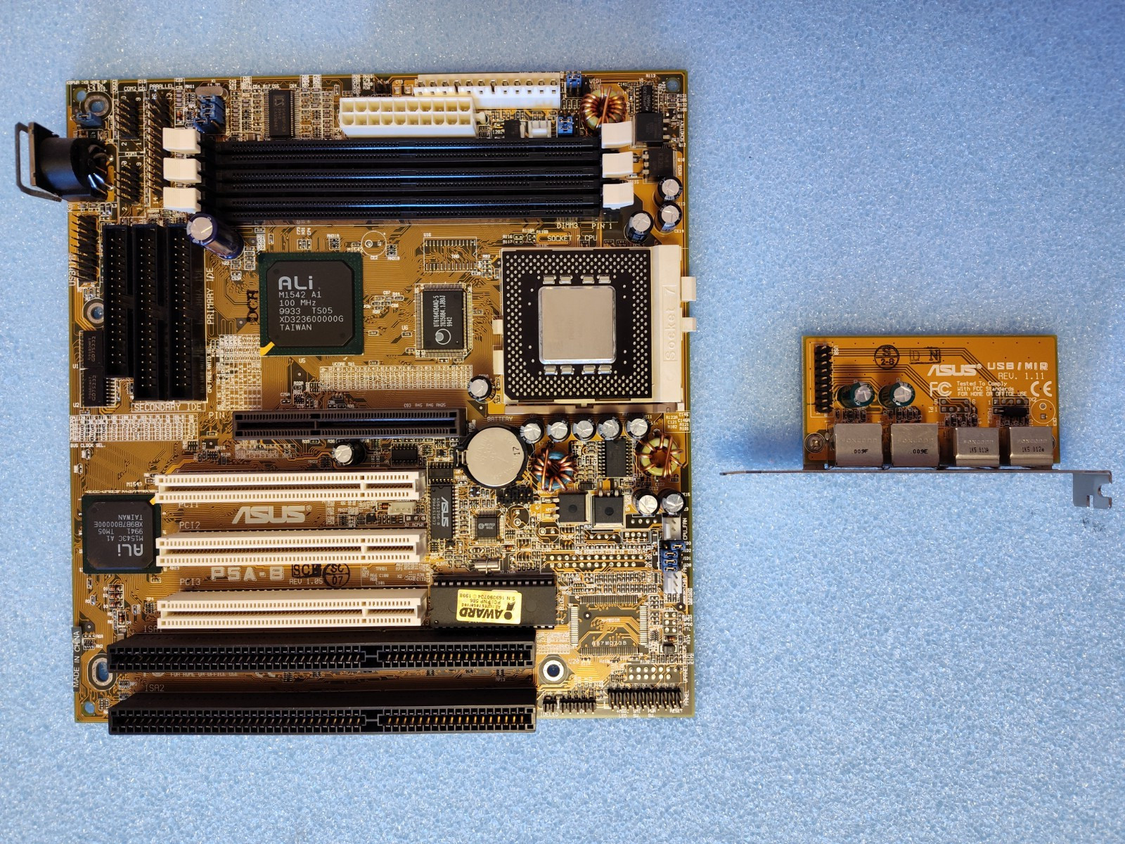 ASUS P5A-B Super Socket 7 Motherboard (Ali Aladdin V) Intel Pentium CPU USB MIR