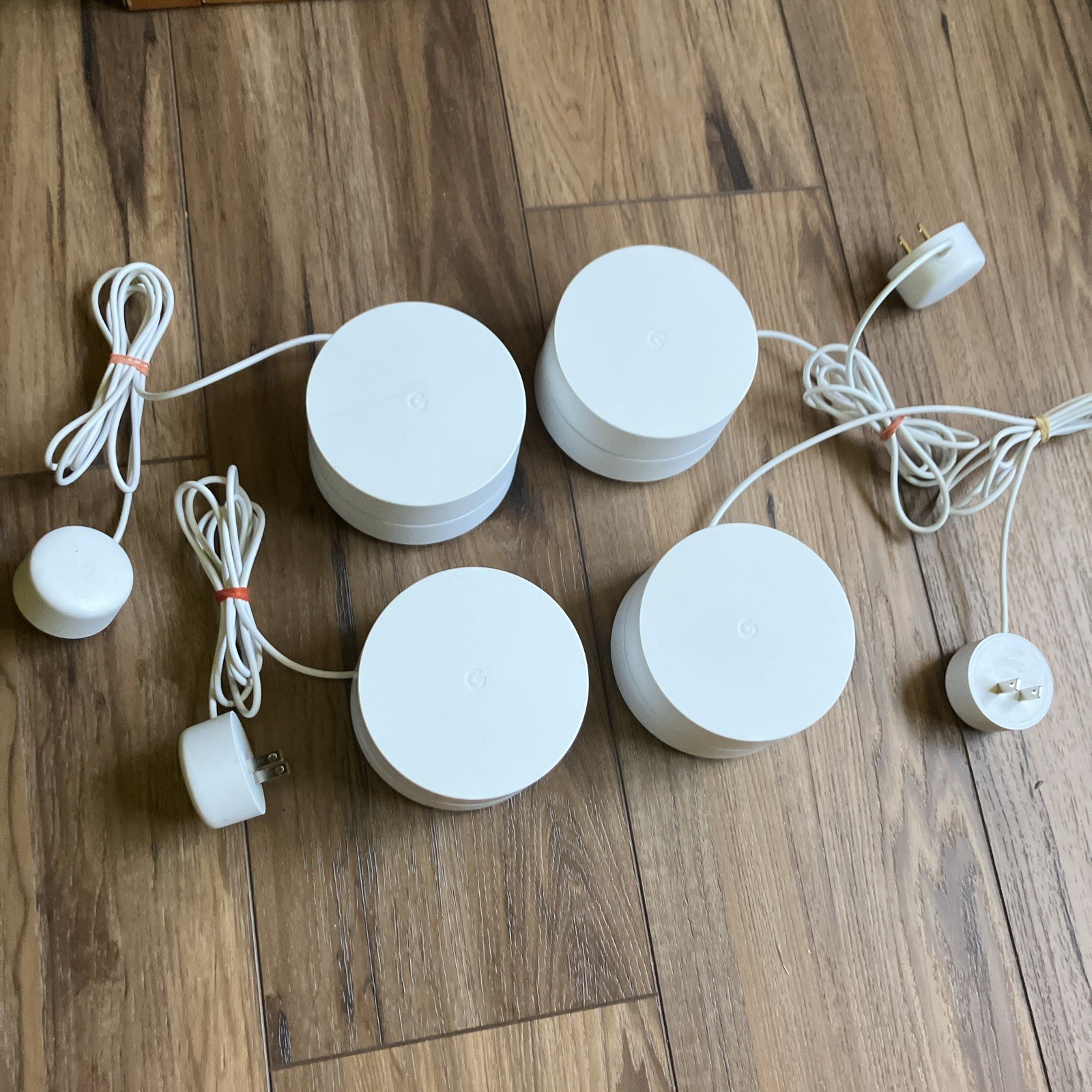Google Wifi Model GJ2CQ AC1200 Dual-Band Mesh Wi-Fi System for Home 4 Pack