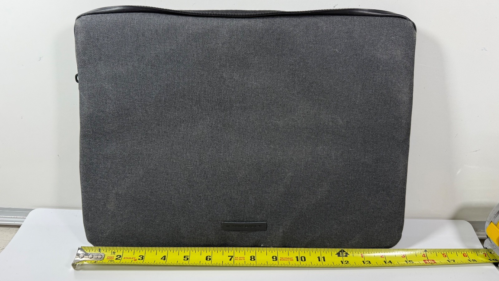 Native Union Laptop Case Protective Sleeve 14" x 10" Zipper Dark Gray