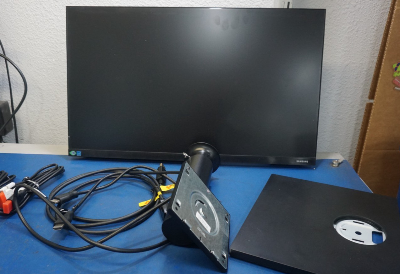 Samsung Professional Monitor F24T452FQN - Business FT452 Series 22 inch 10