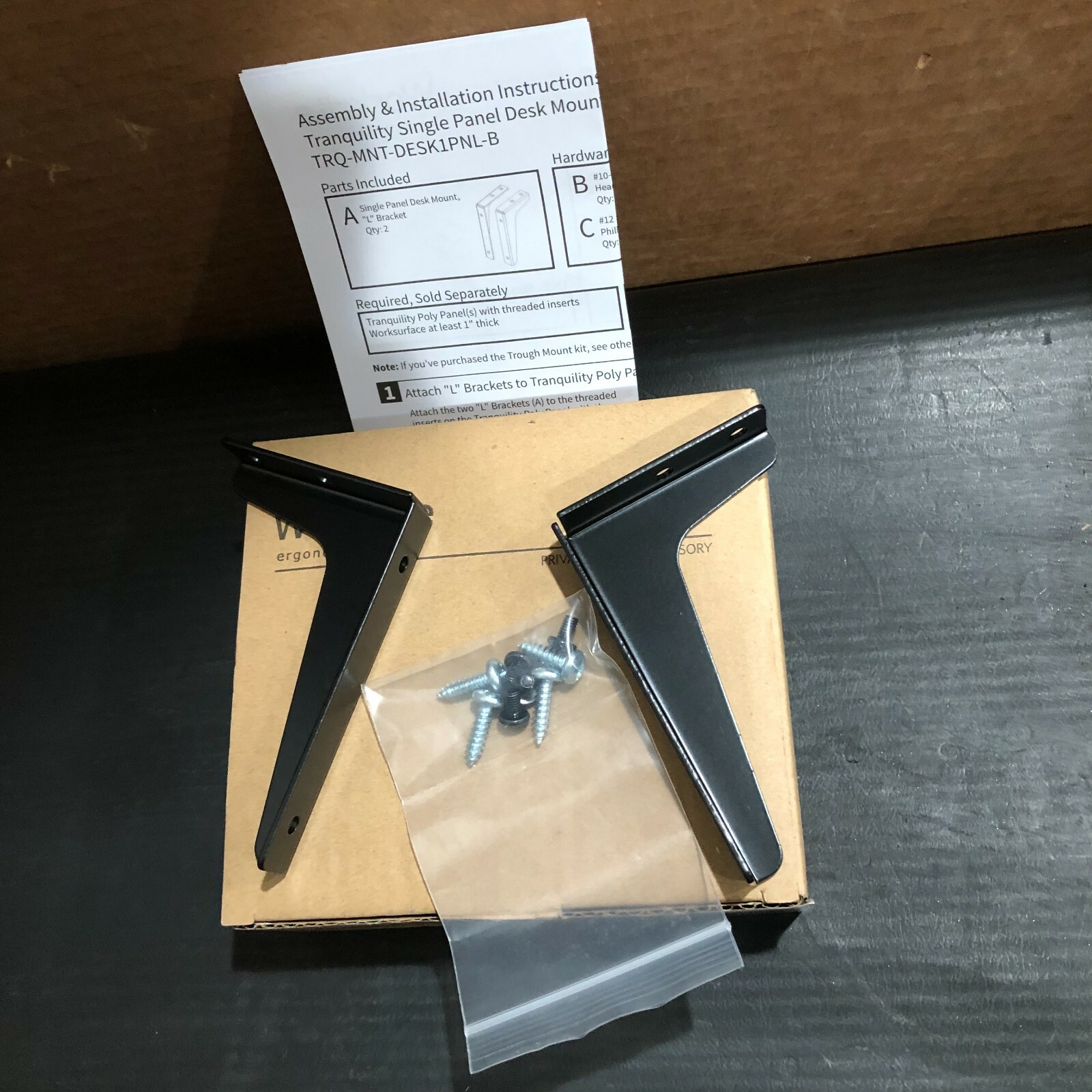 WORKRITE ERGONOMICS TRANQUILITY SINGLE PANEL DESK MOUNT KIT, NEW 