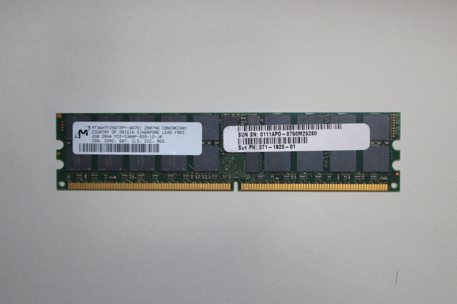 Micron 4GB (2x4gb) 2RX4 PC2-5300P-555-12-J0  DDR2 Server ECC RAM