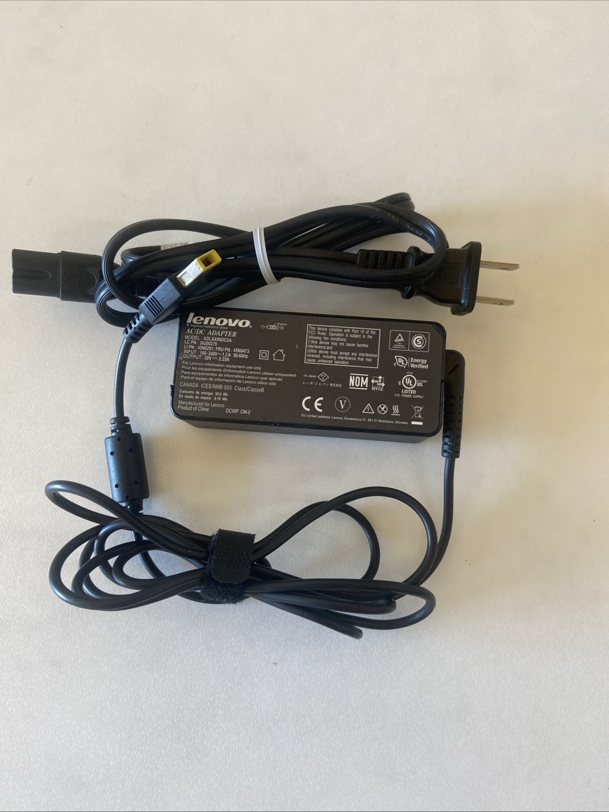 Genuine Lenovo ADLX45NDC2A SA10E75790 AC Power Adapter 20V 2.25A 45W OEM Charger