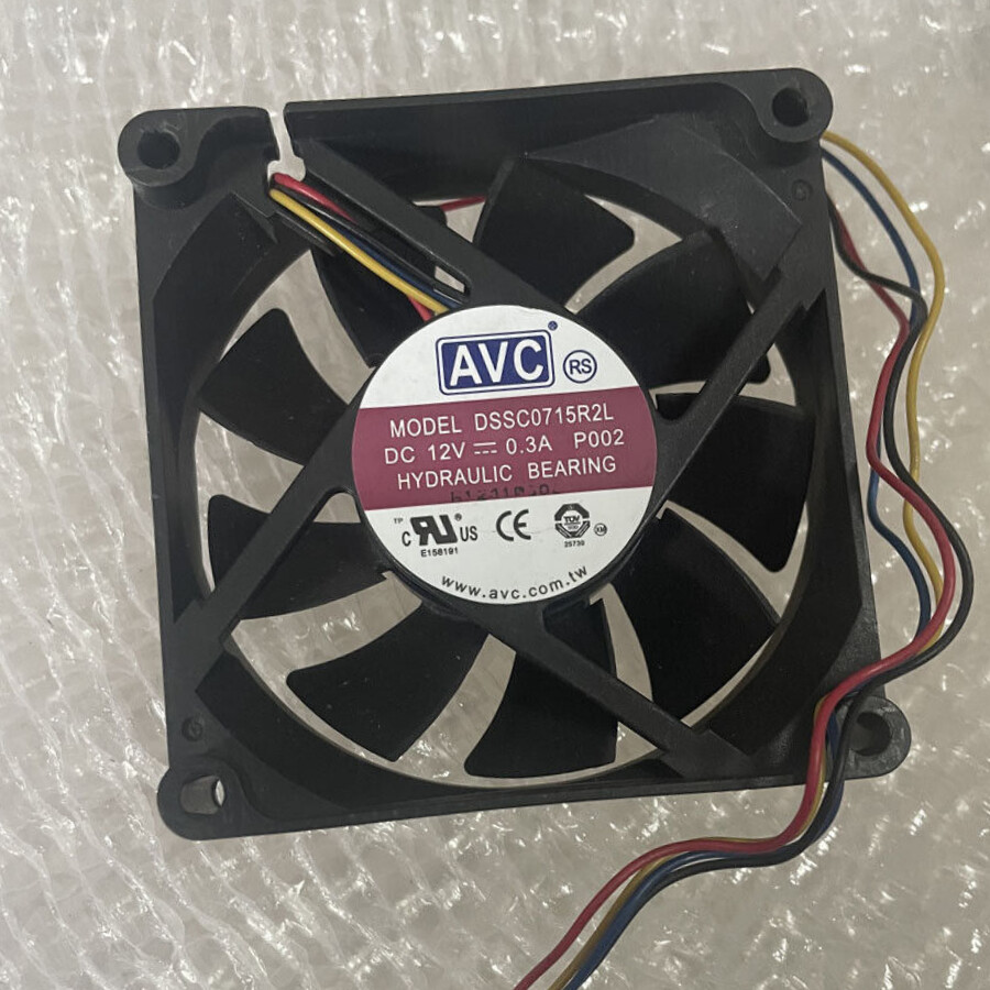 1PCS NEW AVC DSSC0715R2L 12V 0.3A 7015 7CM CPU Silent Cooling Fan Fast Shipping