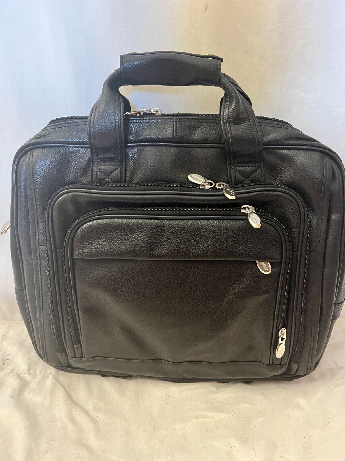 New Mcklein USA Gold Coast Black Leather Laptop Bag
