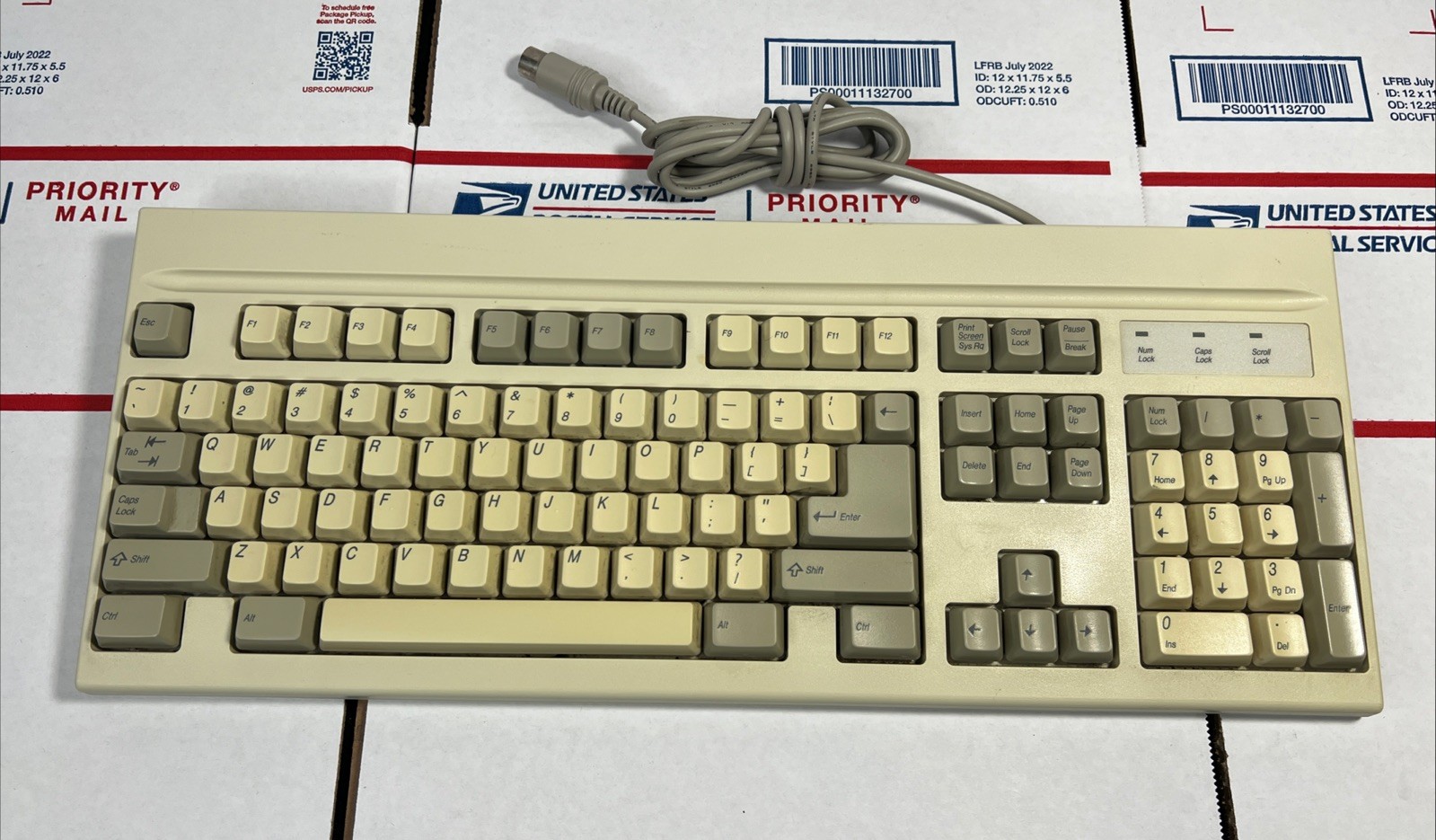 Mitsumi KPQ-E99ZC-12 - Vintage AT Keyboard:5-Pin DIN - SAME DAY SHIP- WARRANTY