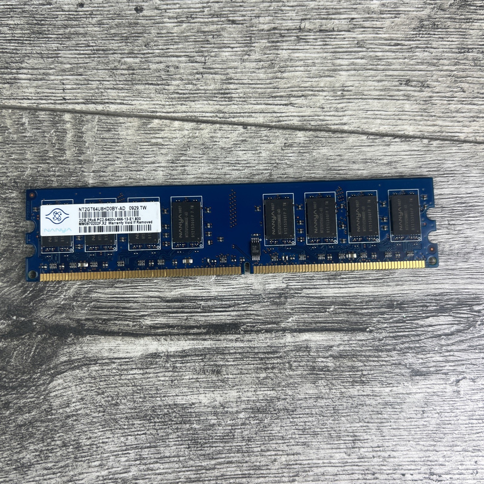 NEW Nanya 2GB DDR2 2Rx8 PC2-6400U 240pin DIMM DESKTOP MEMORY NT2GT64U8HD0BY-AD 