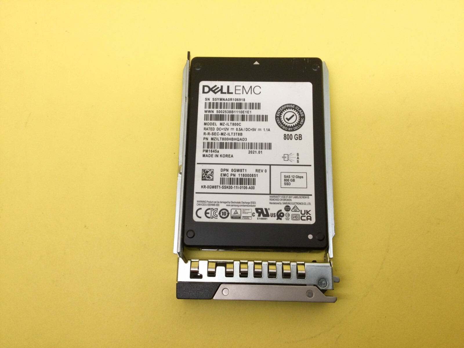 GW8T1 Dell EMC 800GB SAS 12Gbps Mixed Use 2.5" SSD 0GW8T1 MZ-ILT800C