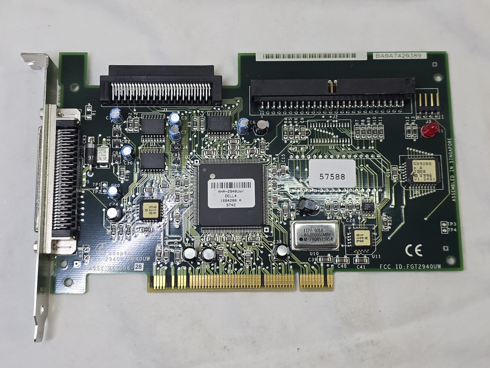 AHA-2940UW Adaptec 40Mbps Ultra Wide SCSI PCI STORAGE CONTROLLER (AHA-2940UW)