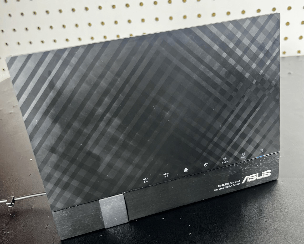 ASUS RT-AC56U Asus 802.11ac Dual Band 2.4GHz/5GHz Upto 1200Mbps Router