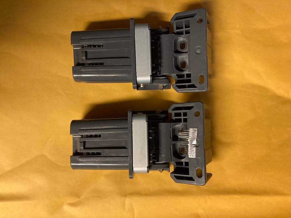 2 pk  ADF Hinge for HP M631 M632 MFP M681 MFP M633 MFP E62555 5851-7205
