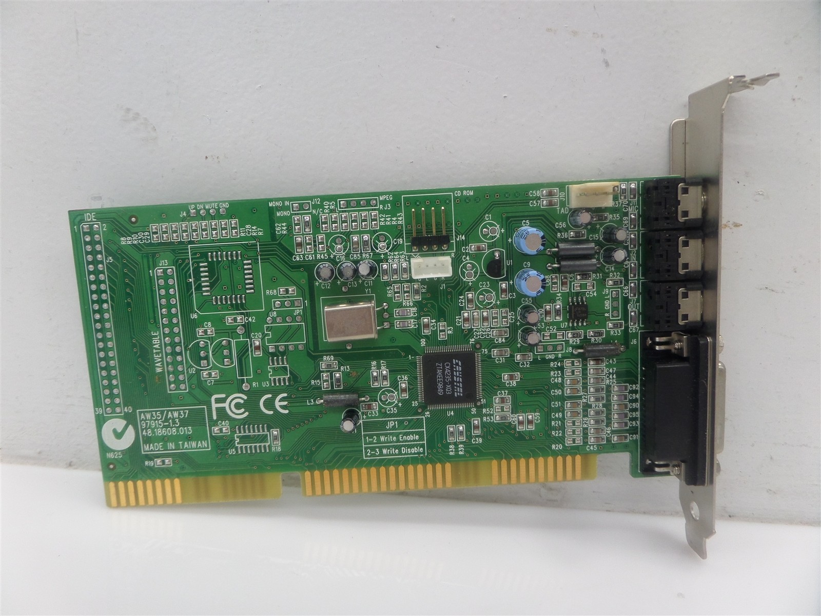 Vintage Crystal Sound AW35/AW37 97915-1.3 ISA Sound Card