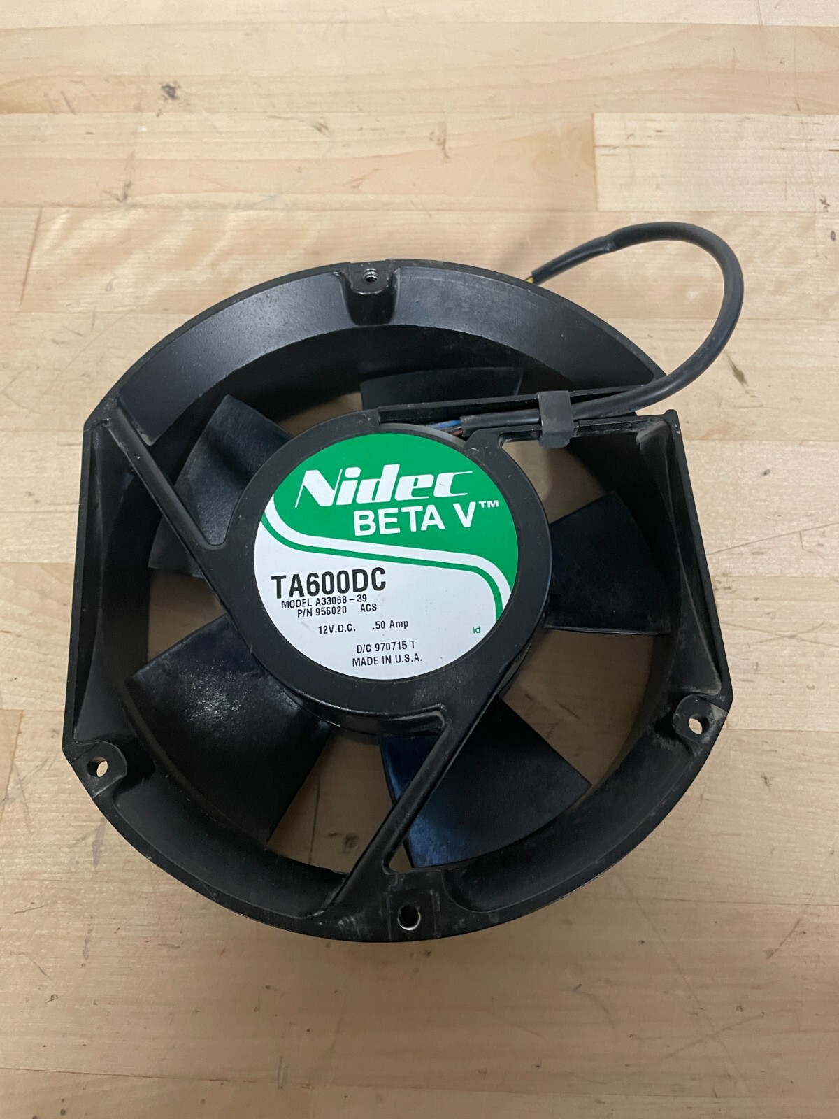NIDEC TA600DC Cooling Fan A33068-39 12V *