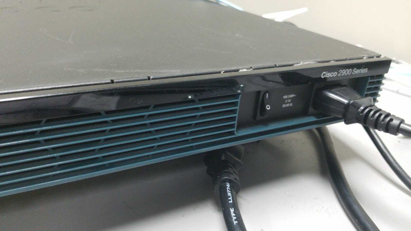 CISCO 2901-SEC/K9 2901 Integrated SECURITY Services Gigabit Router  ios 15.7