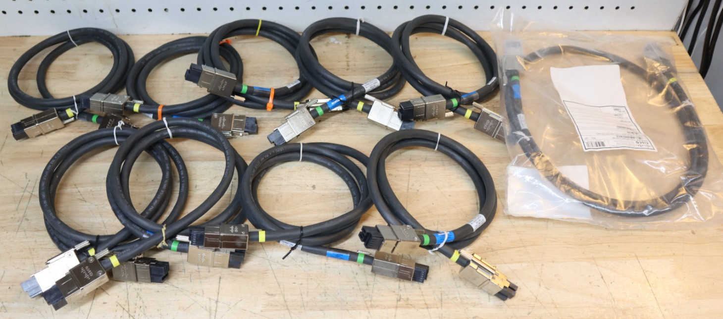 Nice Lot x10 CISCO 37-1121-01 3850 Series Stack Power Cables 150 CM-USED New USA