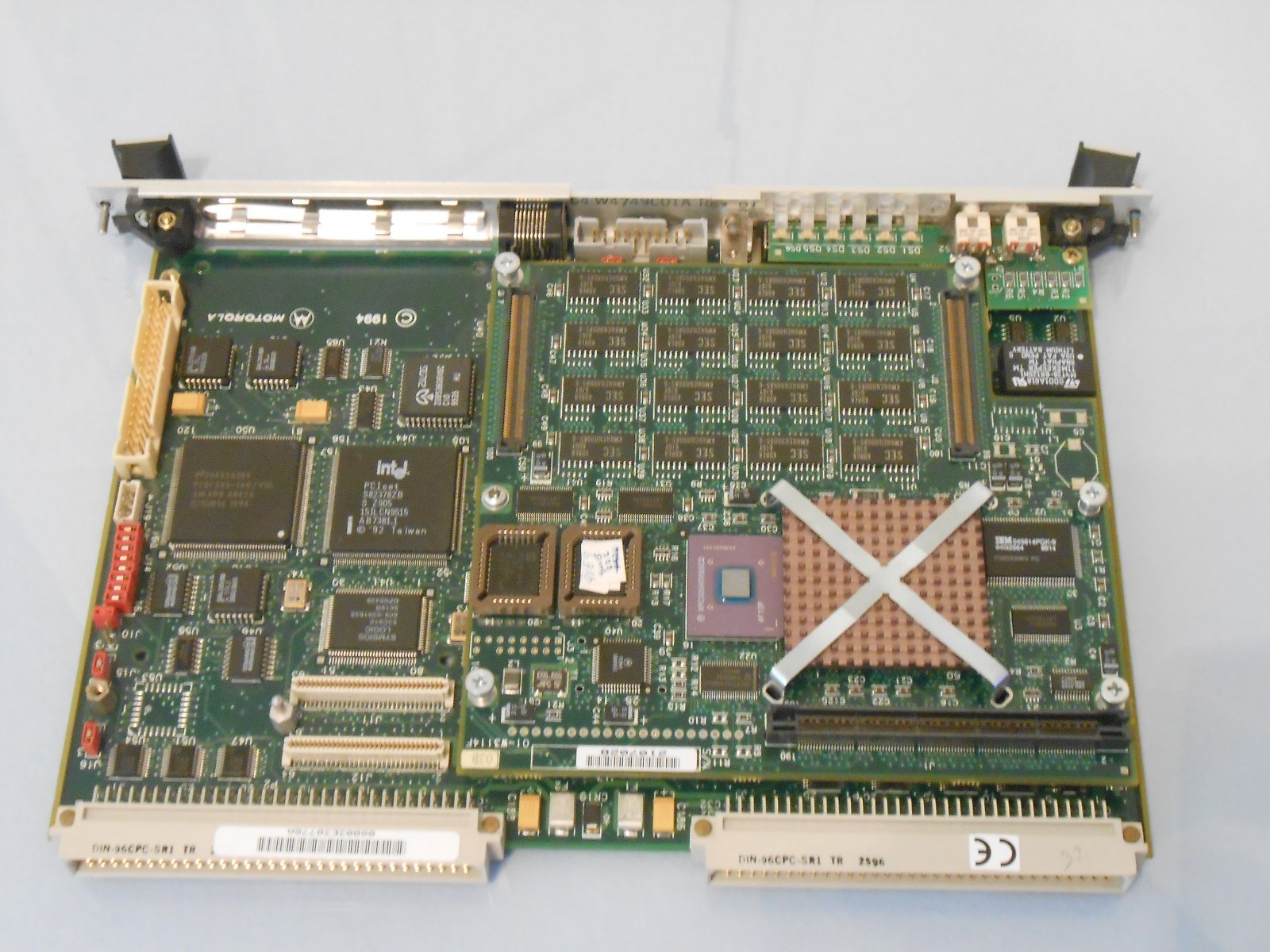 MOTOROLA  MVME1603-053 (MVME1600-011) POWER PC603e CPU WITH 16MB MEMORY