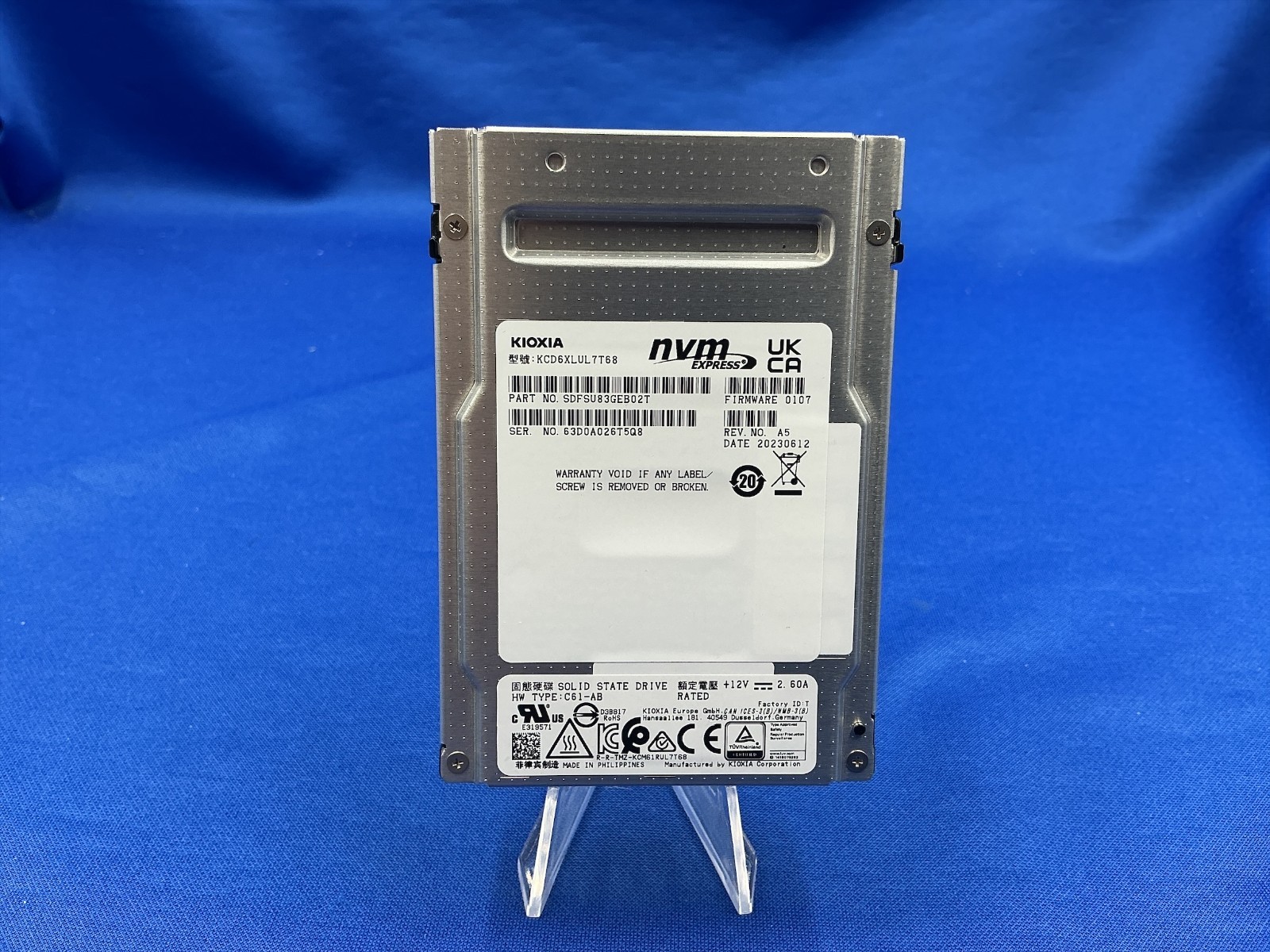 KIOXIA KCD6XLUL7T68 CD6-R 7.68Tb 2.5Inch PCI Express 4.0 NVMe SSD
