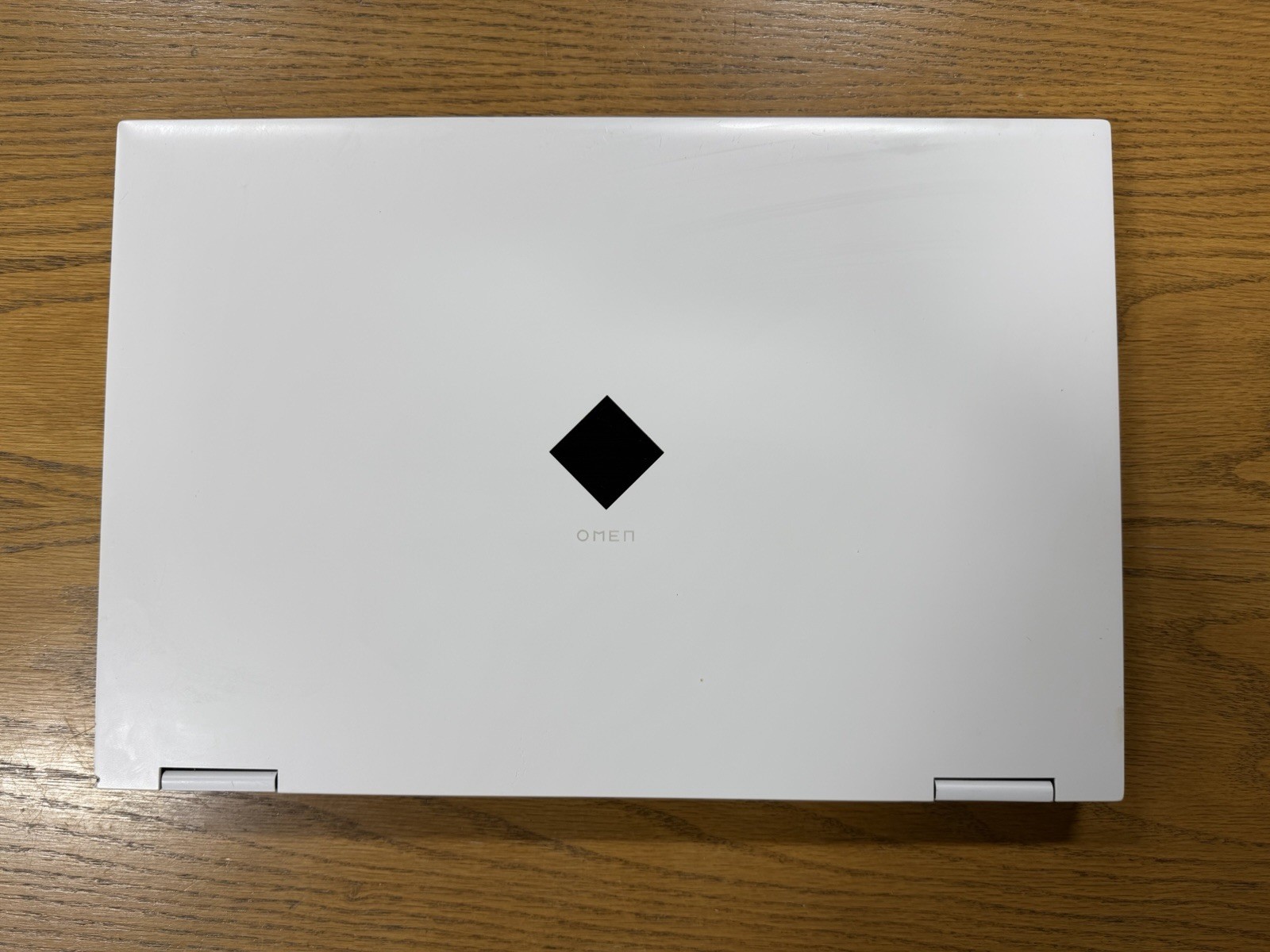 HP OMEN 16.1" Ceramic White Laptop 16-b0005dx RTX 3070 - NO SCREEN - FOR PARTS