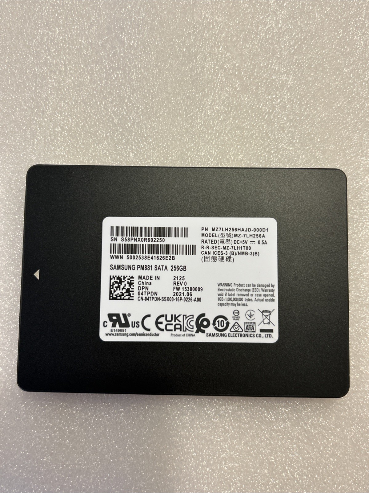 Samsung PM881 MZ-7LH256A 256GB 2.5in SATA SSD  100%