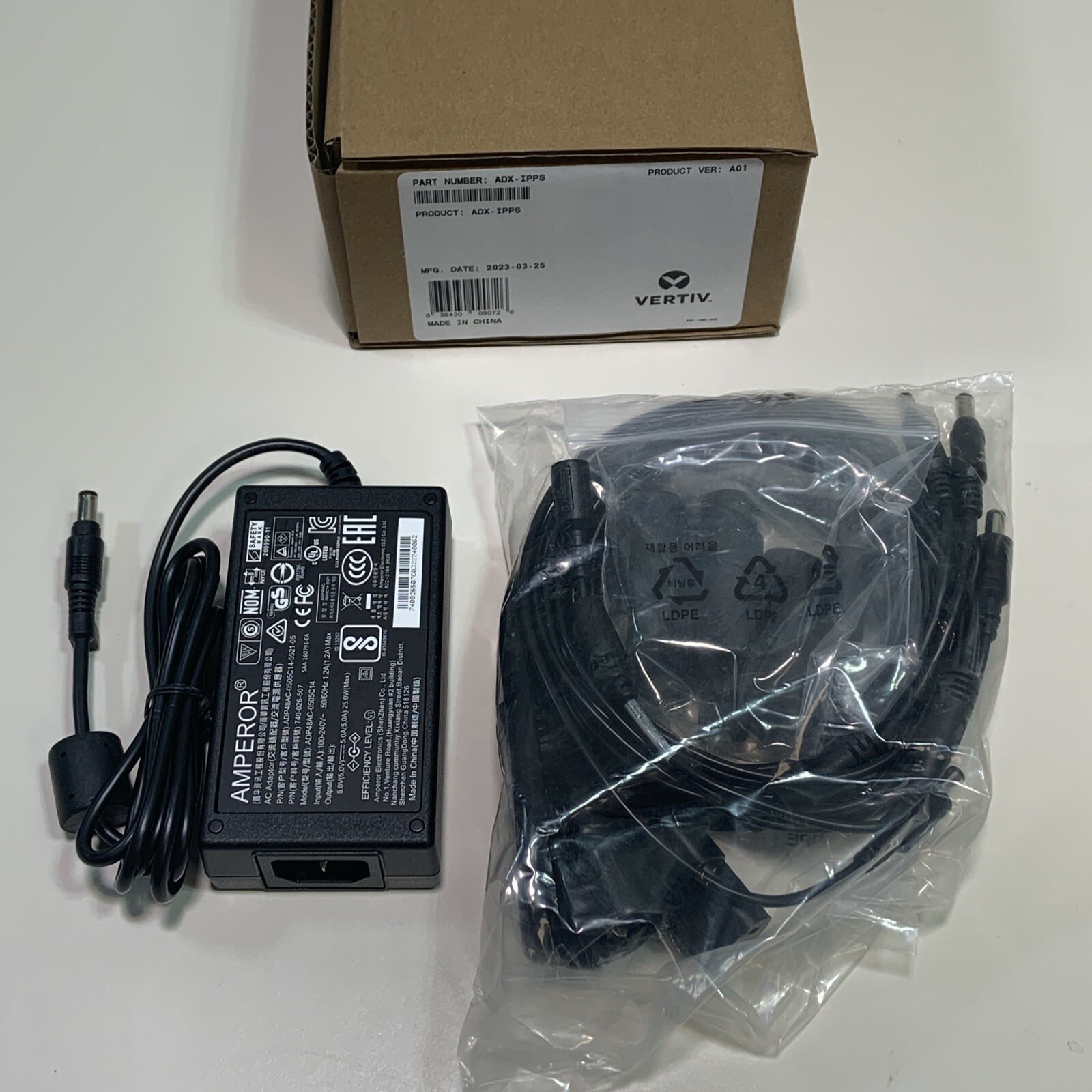 ADX-IPPS Power Supply For IP KVM Devices. W/ 2 And 4 Way Splitter Vertiv Avocent
