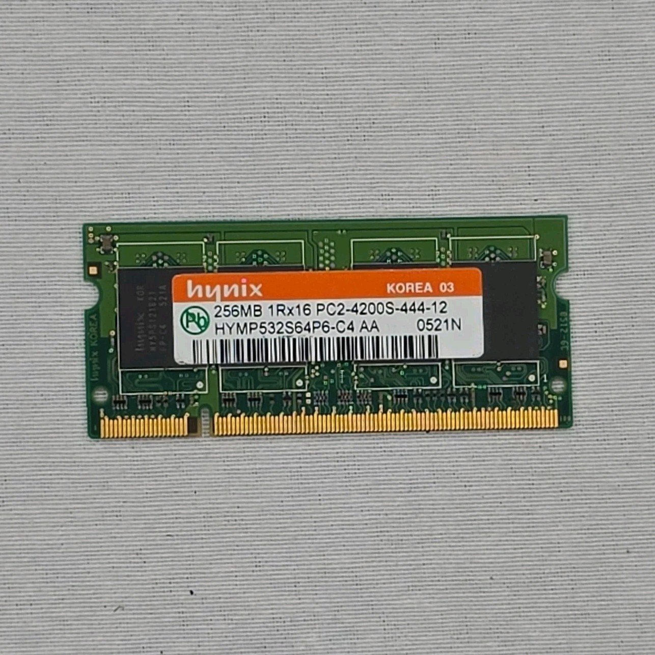 Hynix 256MB DDR2 SDRAM SO-DIMM PC2-4200 200-Pin 1x256MB HYMP532S64P6-C4