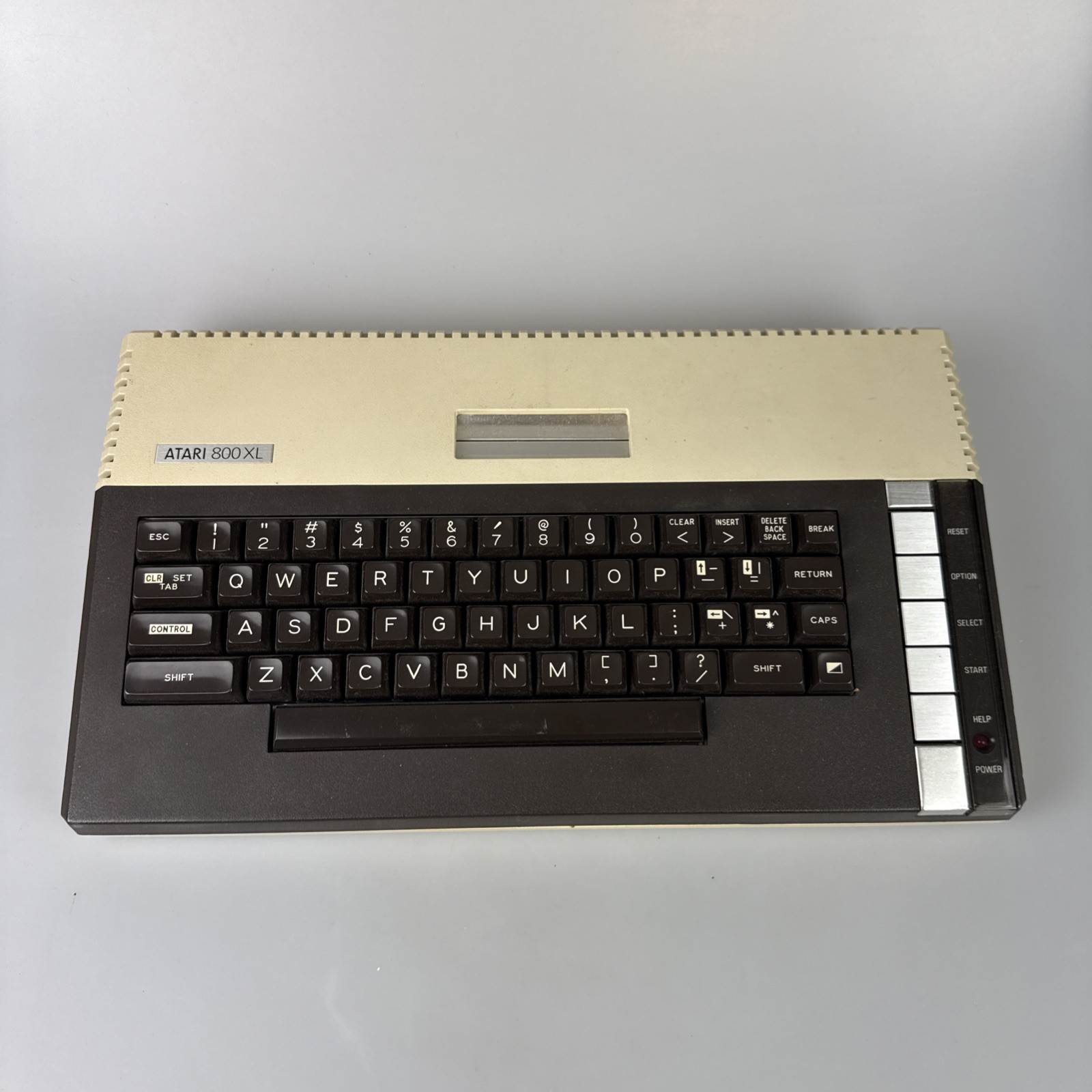 VTG Atari 800XL Home Computer Retro System Console Untested Parts Repair Only