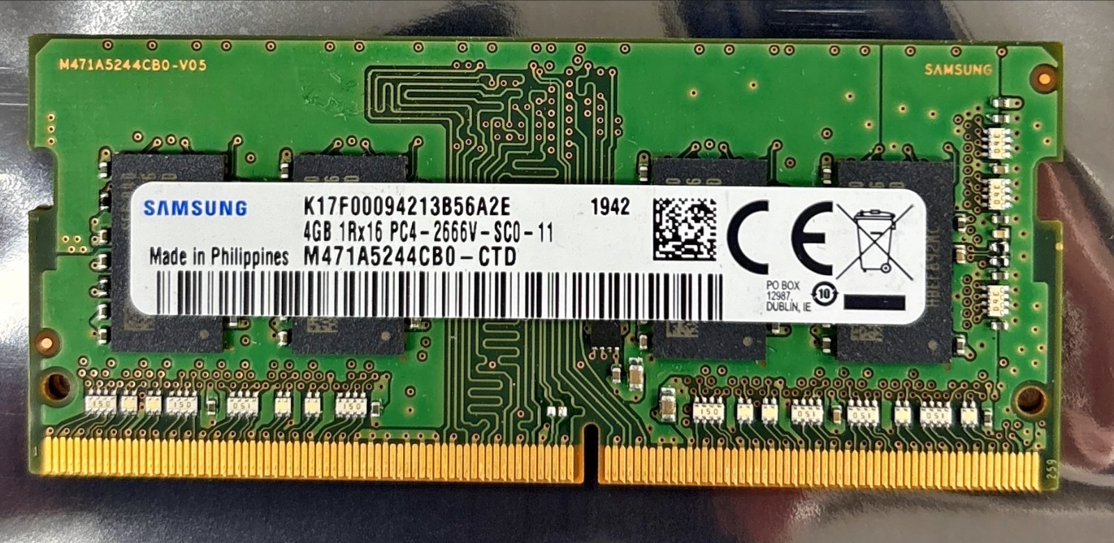 Samsung M471A5244CB0-CTD 4GB DDR4-2666 SO-DIMM Laptop RAM