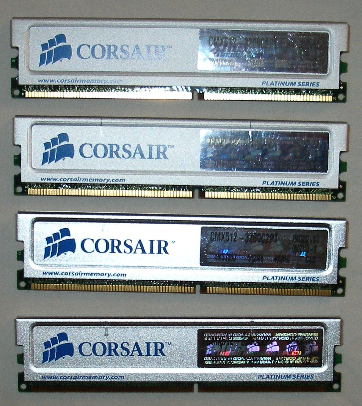 CORSAIR PLATINUM 2GB (4x512MB) DDR-400 CMX512-3200C2PT XMS3200 FOR 478 board