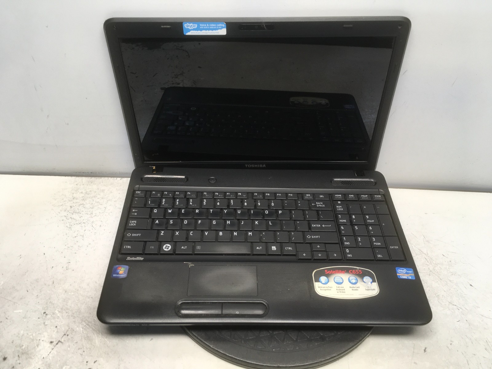 Toshiba Satellite C655-S5333 Intel i3-2330M 2.2GHz 4 GB NO HDD No Batt READ