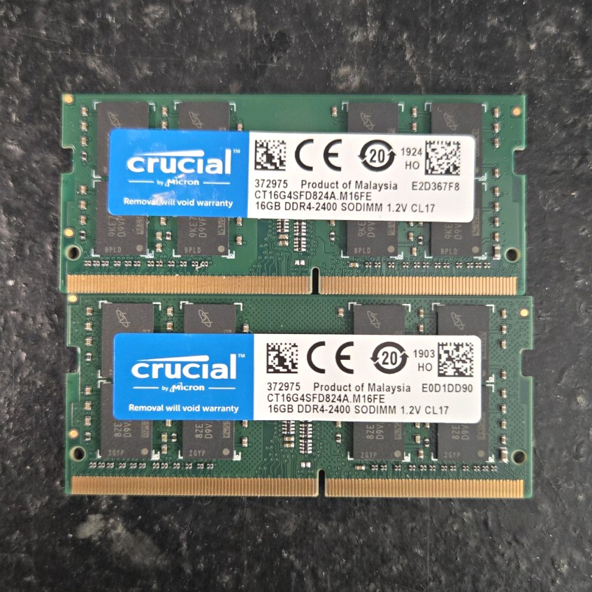 Crucial 32GB (2x16GB) DDR4 2400MHz PC4-19200 260-Pin SODIMM CT16G4SFD824A
