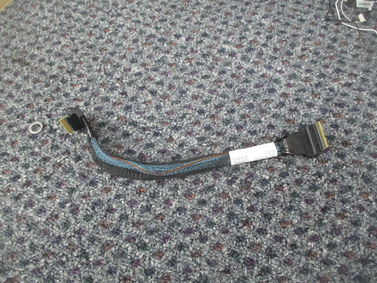 Lenovo 00FL601 SD530 NVME  Slimline SAS Cable 210mm 03HC001 SC17A35307