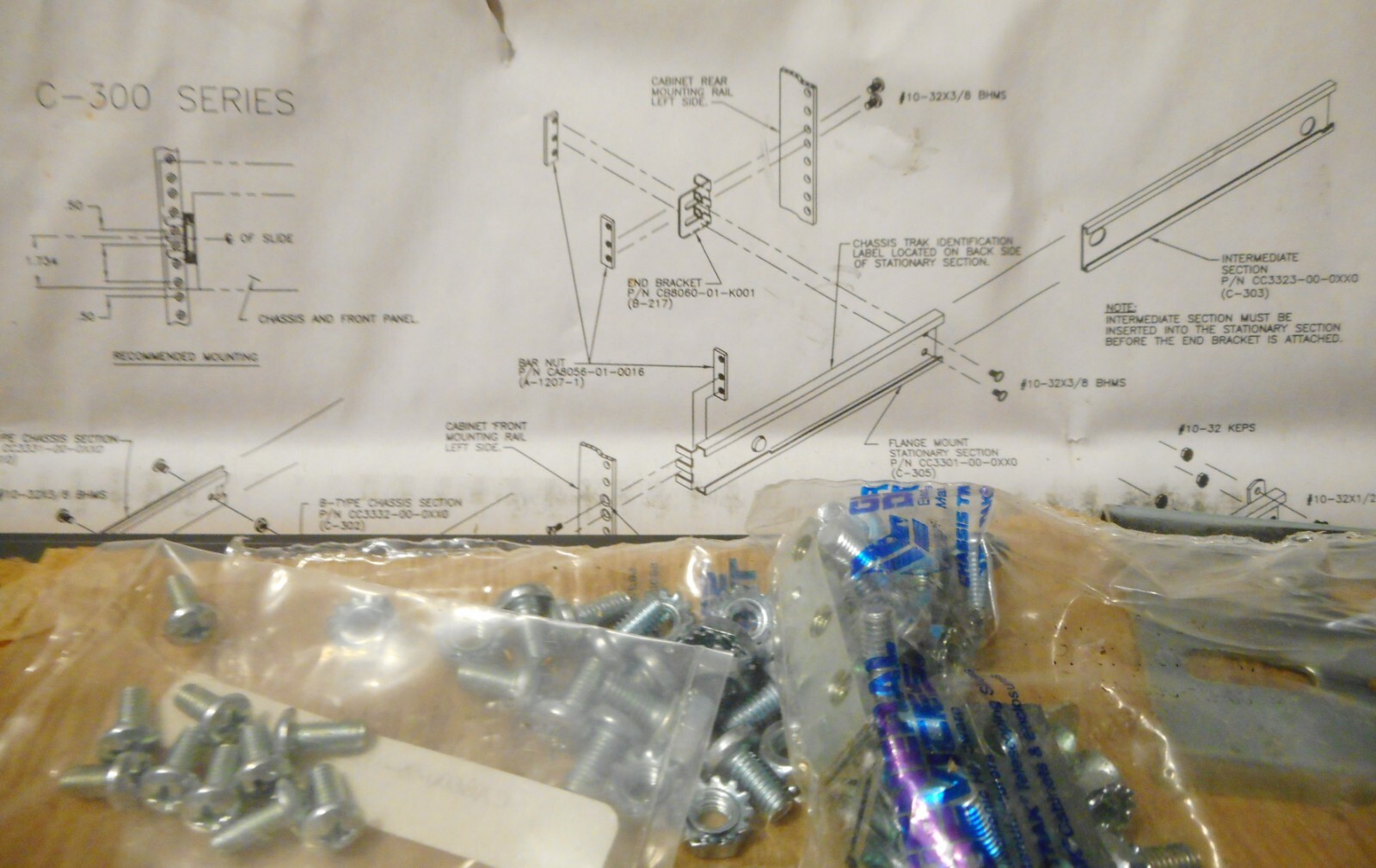 GENERAL DEVICES 24" RACK MOUNT RAIL SET CC3001-99-0516  