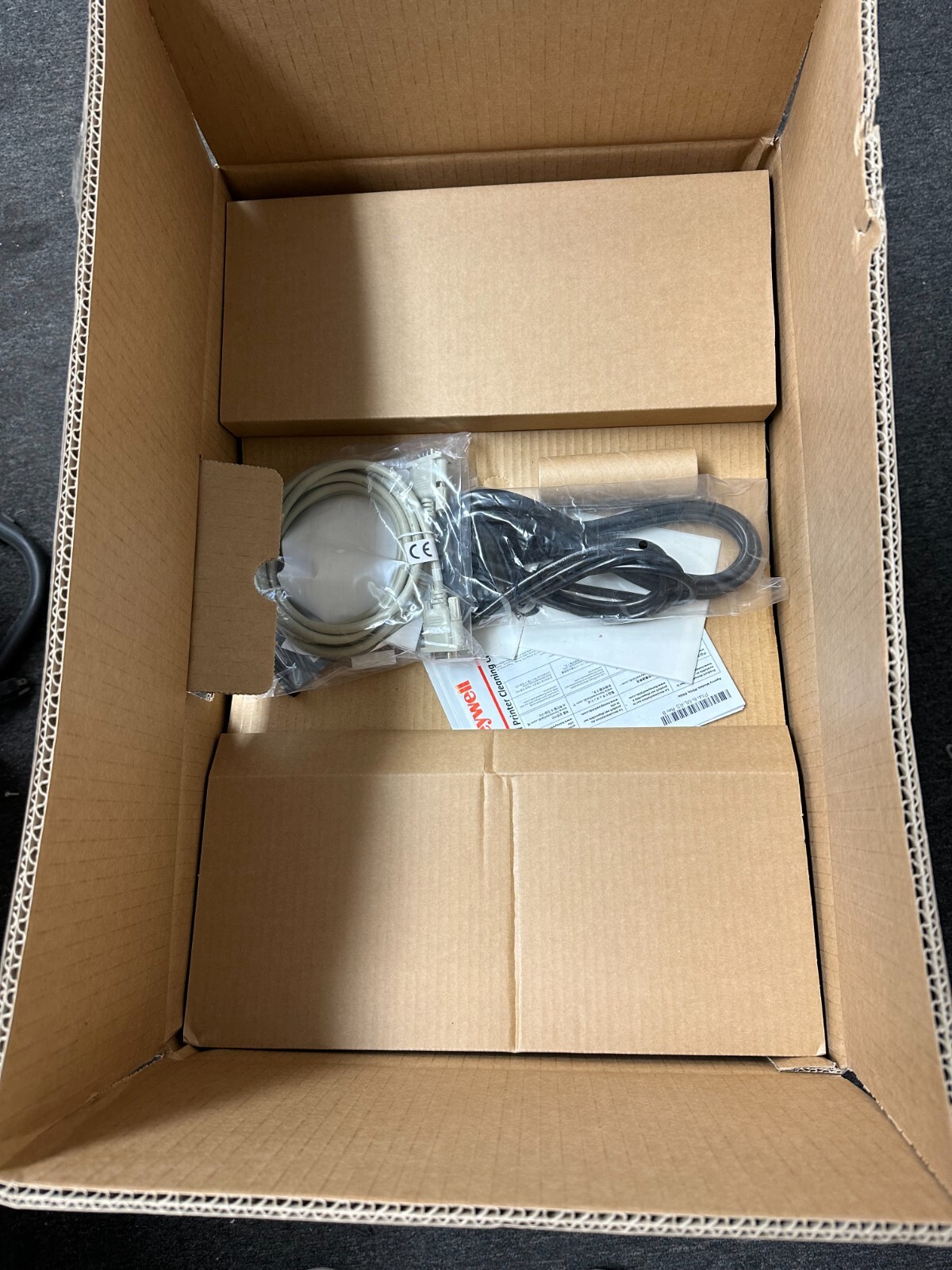 PX4E021000000120 - HONEYWELL PX4e TT, 203 DPI, Ser/USB/Eth/Pa/Wi-Fi. NEW IN BOX