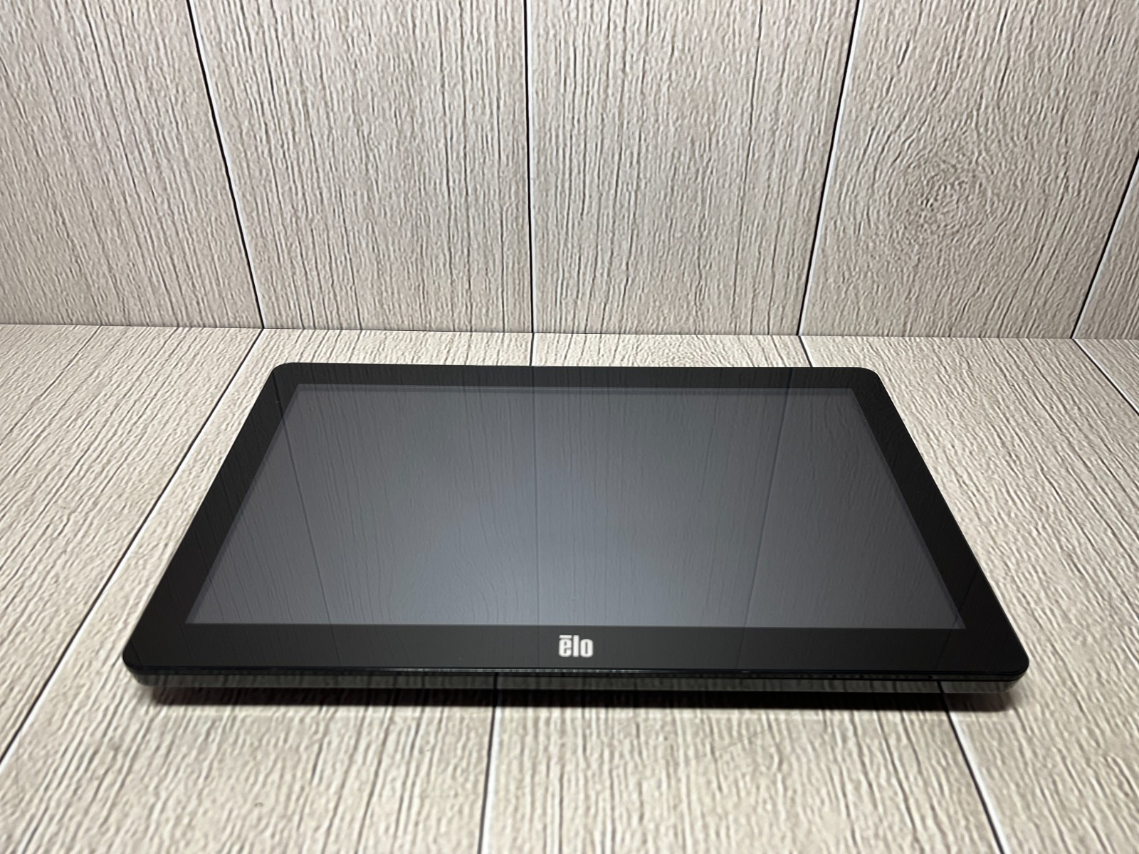 ELO ET1502L-2UWC-1-G 15-inch Touchscreen Monitor
