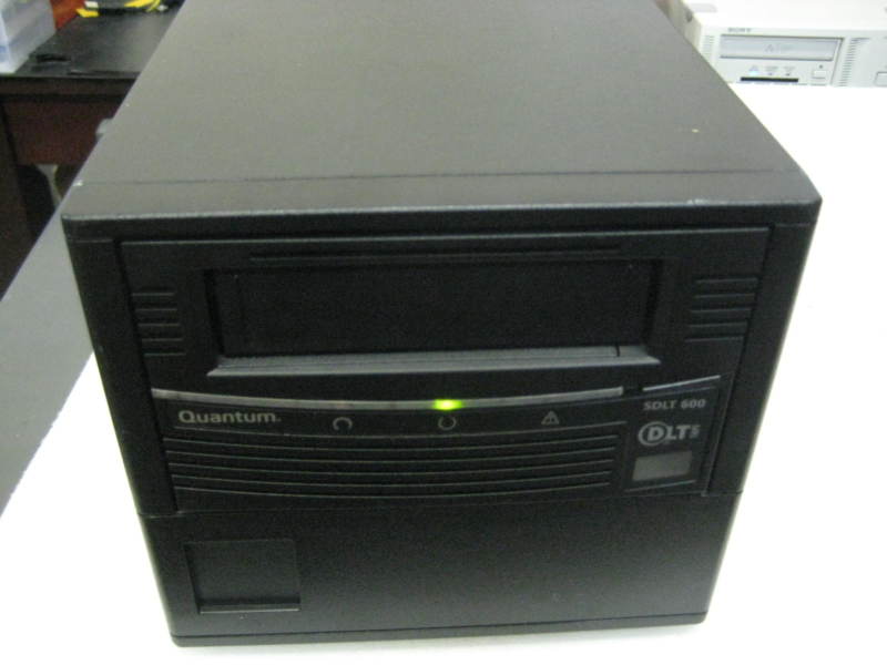 Quantum SDLT600 External Drive TR-S34BX-EY 70-85341-05 