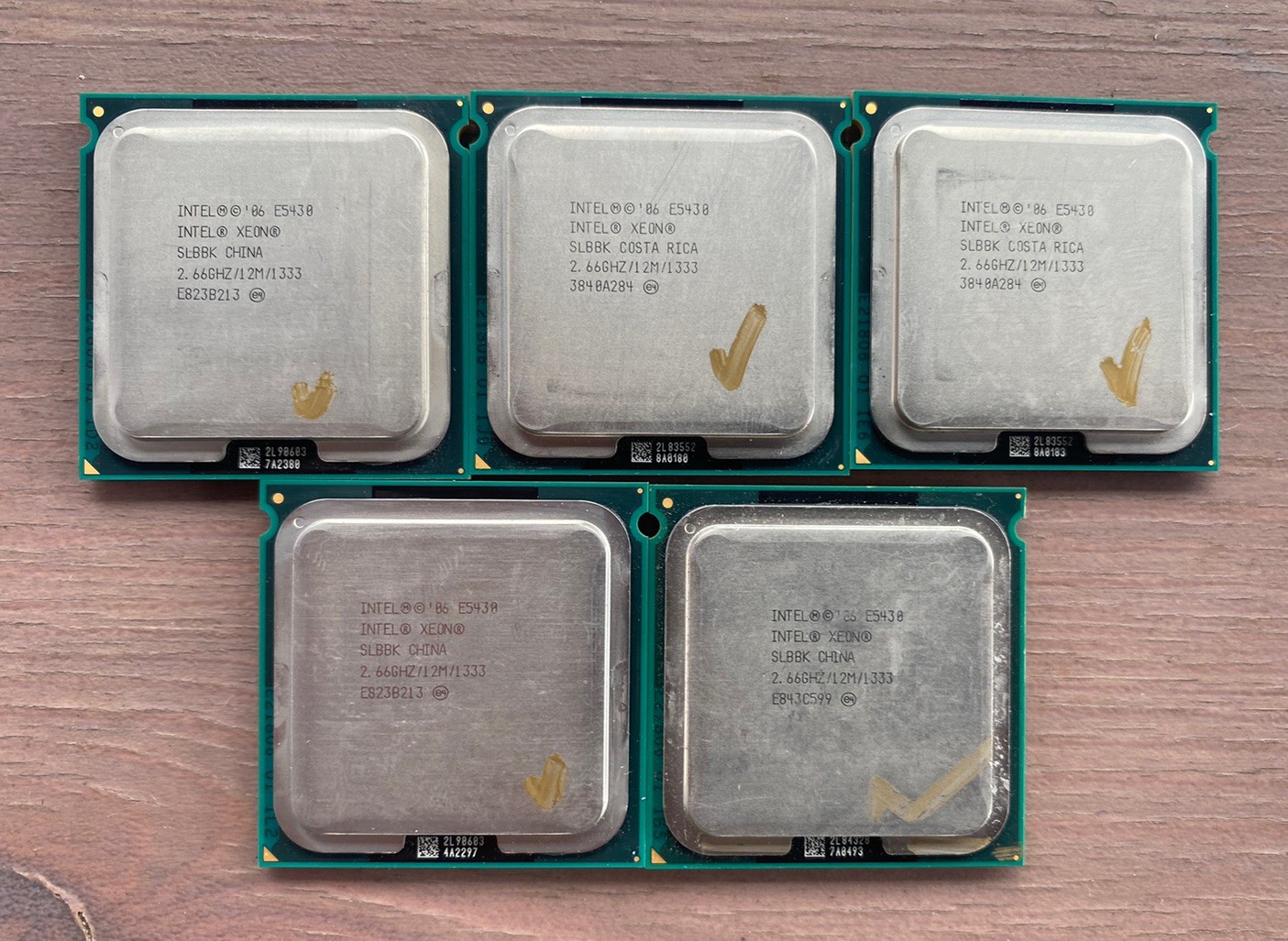 “Lot of 5 Intel Xeon E5430 SLBBK 2.66GHz 12MB LGA 771 CPUs – Tested”