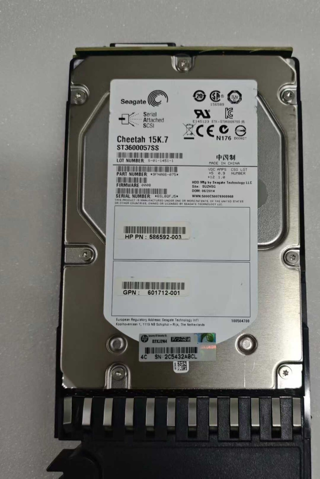 HP AP860A 601777-001 600G 15K SAS P2000 MSA2000 HDD  586592-003   601712-001