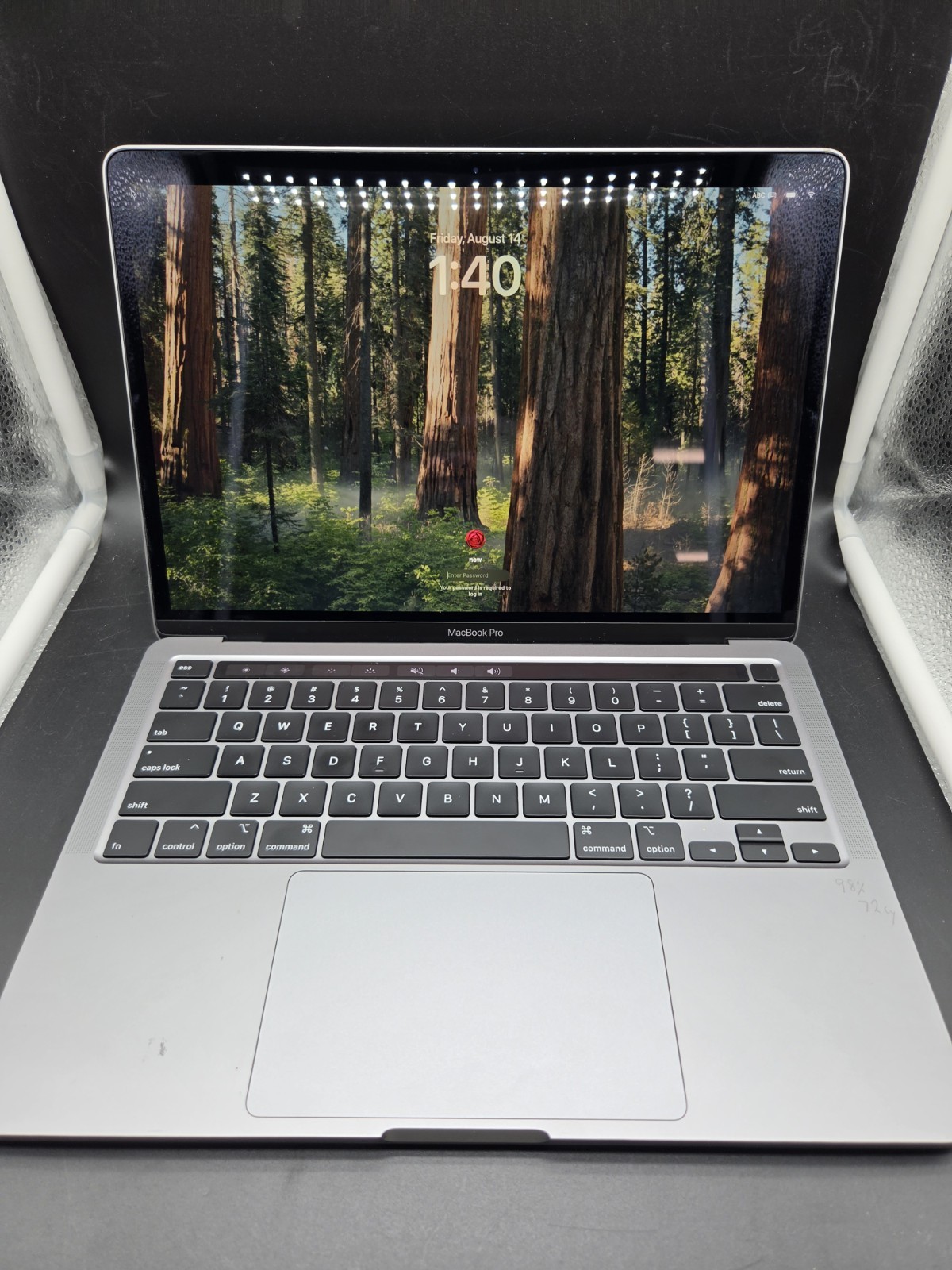 Apple MacBook Pro A2251 13.3" i5-1038NG7 @2.00GHz 16GB RAM 512GB SSD 