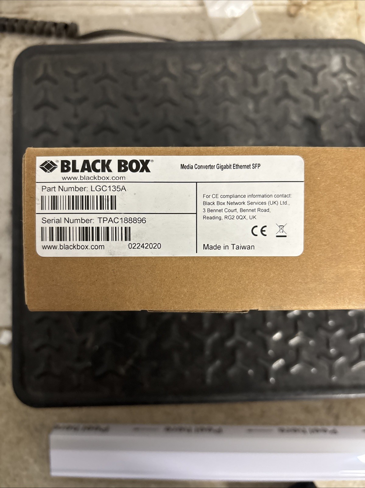 Black Box MultiPower Miniature Gigabit Ethernet Media Converter LGC135A).