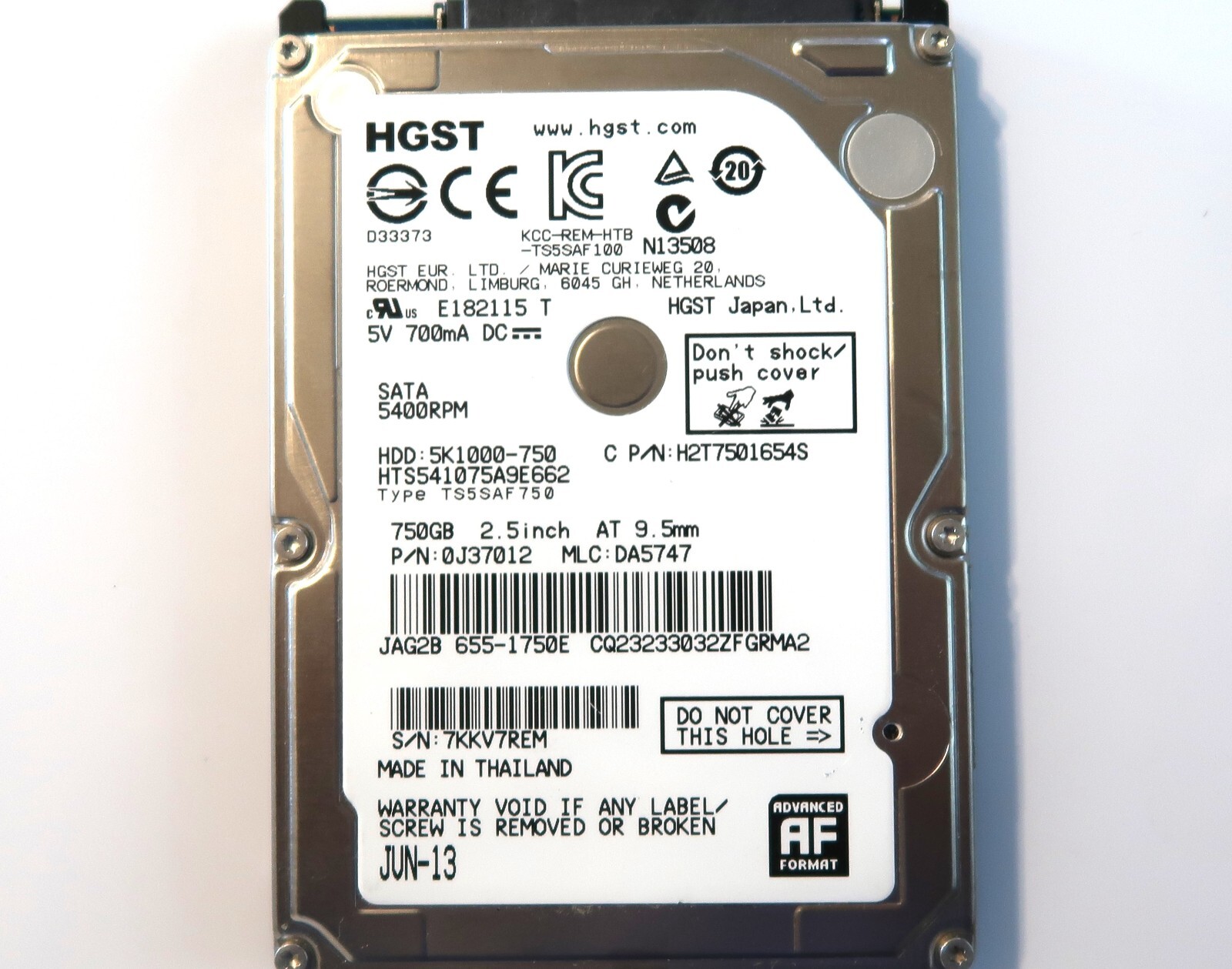 Hitachi HTS541075A9E662 0J37012 DA5747 2.5" 750gb Sata Thailand 655-1750E 2013