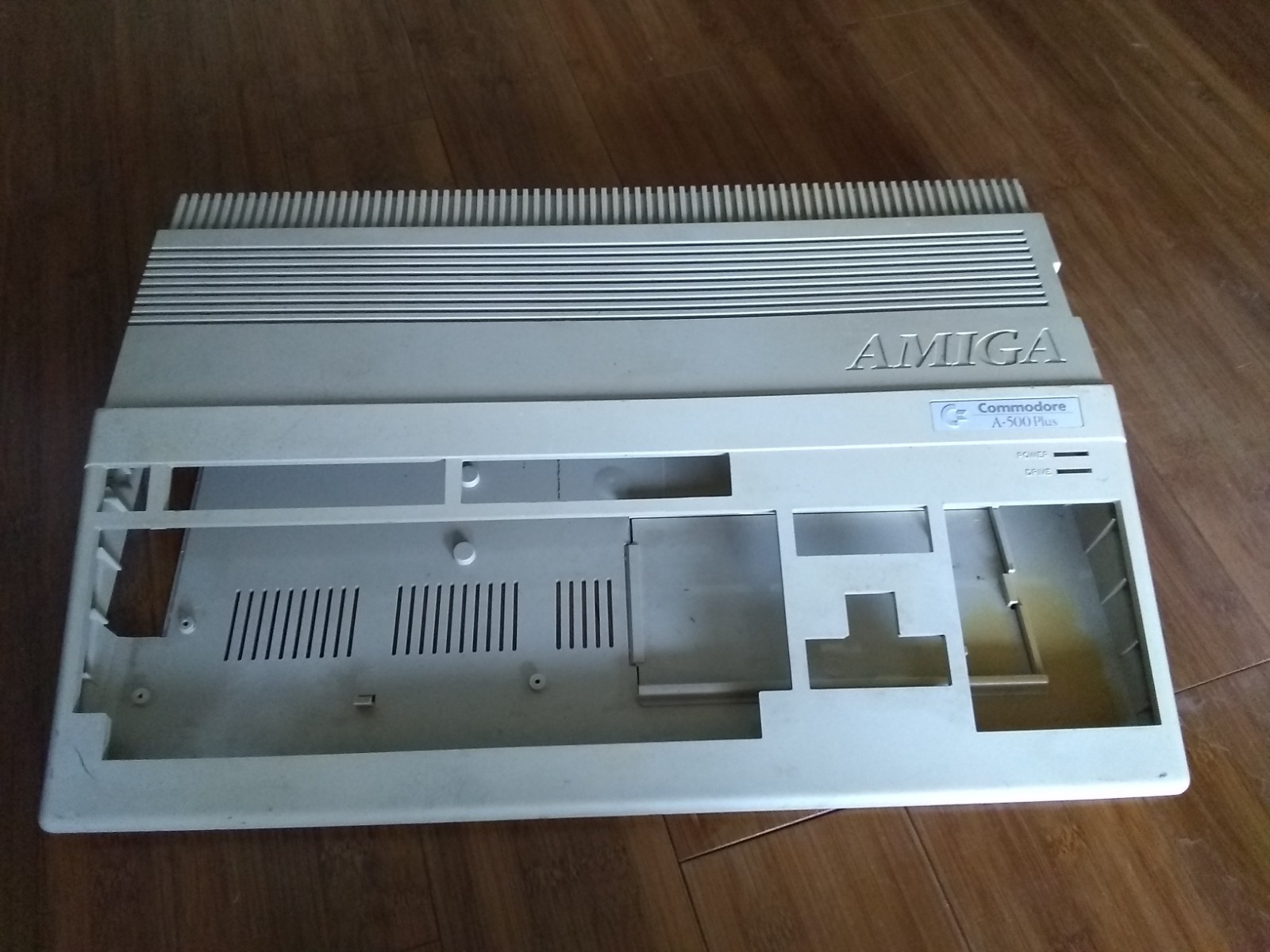 Genuine Amiga 500Plus Case, Commodore A500+ Computer: Top + Bottom + Trapdoor
