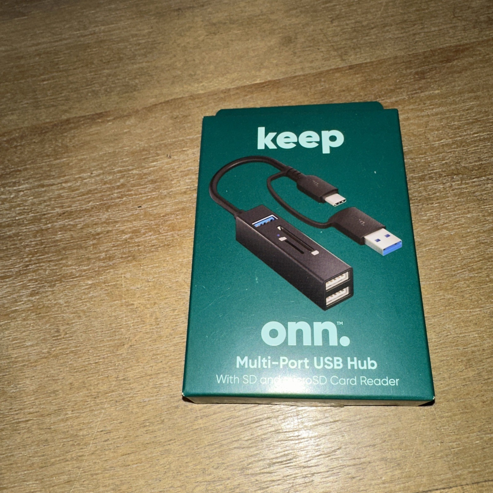 Onn, Multi-Port USB Hub with SD and microSD Card Reader