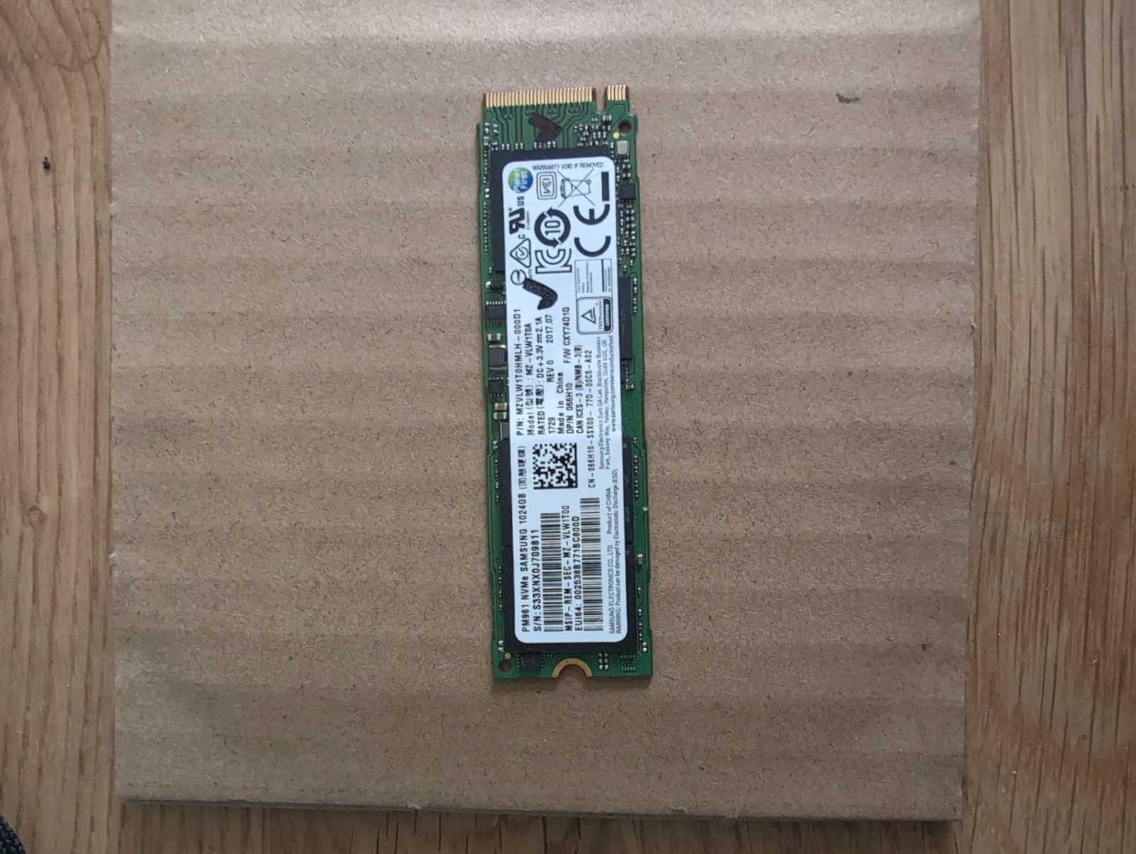 Samsung PM961 1TB NVMe M.2 2280 SSD MZFLW1T0HMLH 100% Health Grade A #271