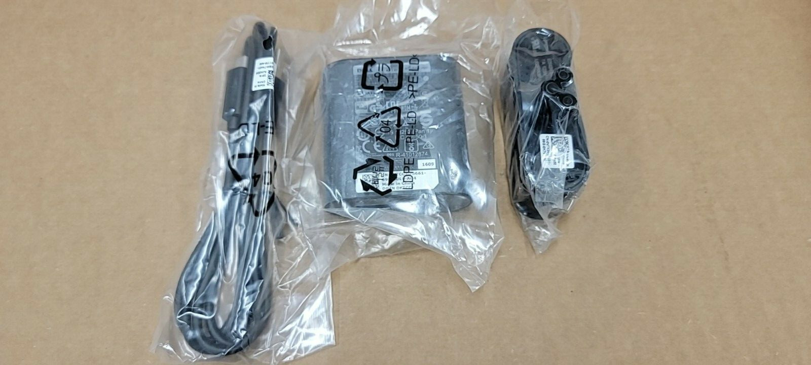 NEW Genuine Dell 24W Venue 11 Pro Tablet A/C Adapter HA24NM130 V7K60/KTCCJ/JH28M