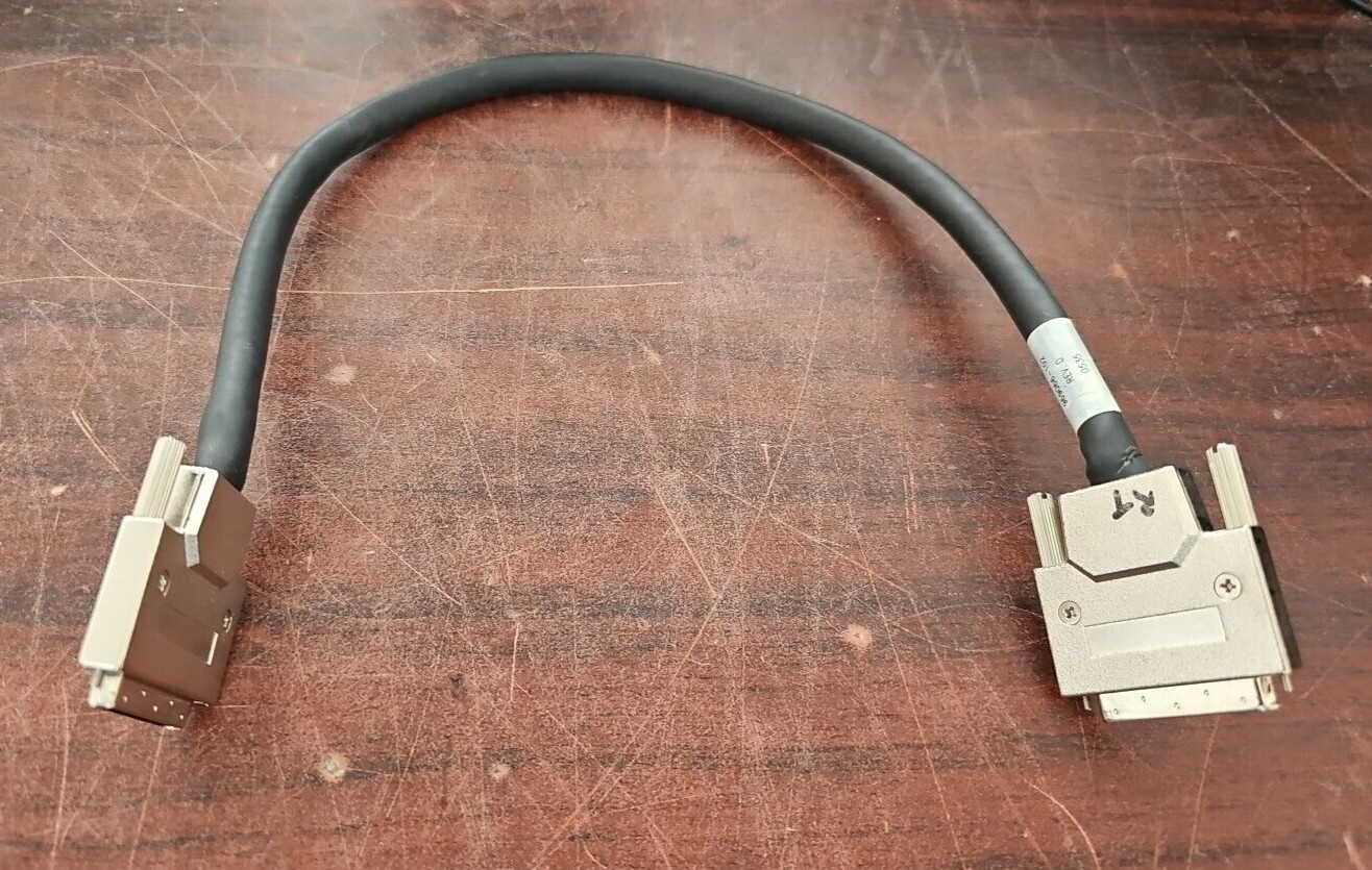 HP OVERLAND 969066-102 VHDCI To VHDCI SCSI Cable 0.5M