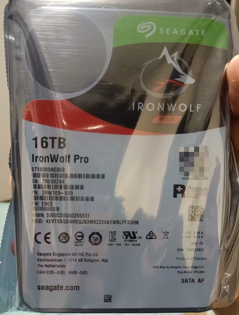 NEW Seagate IronWolf Pro ST16000NE000 16TB NAS 7200 RPM 256MB SATA 6.0Gb/s 3.5"